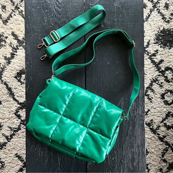 Anthropologie Kelly Green Faux Leather Quilted Pillow Purse Crossbody - Picture 2 of 16